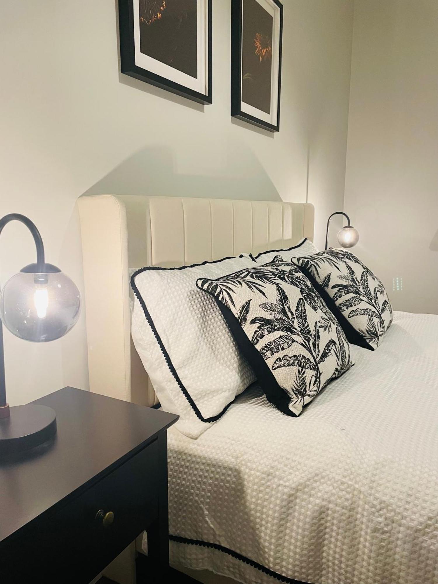 Eastwood Lodge Apartment No1 วูดฮอลล์สปา ภายนอก รูปภาพ